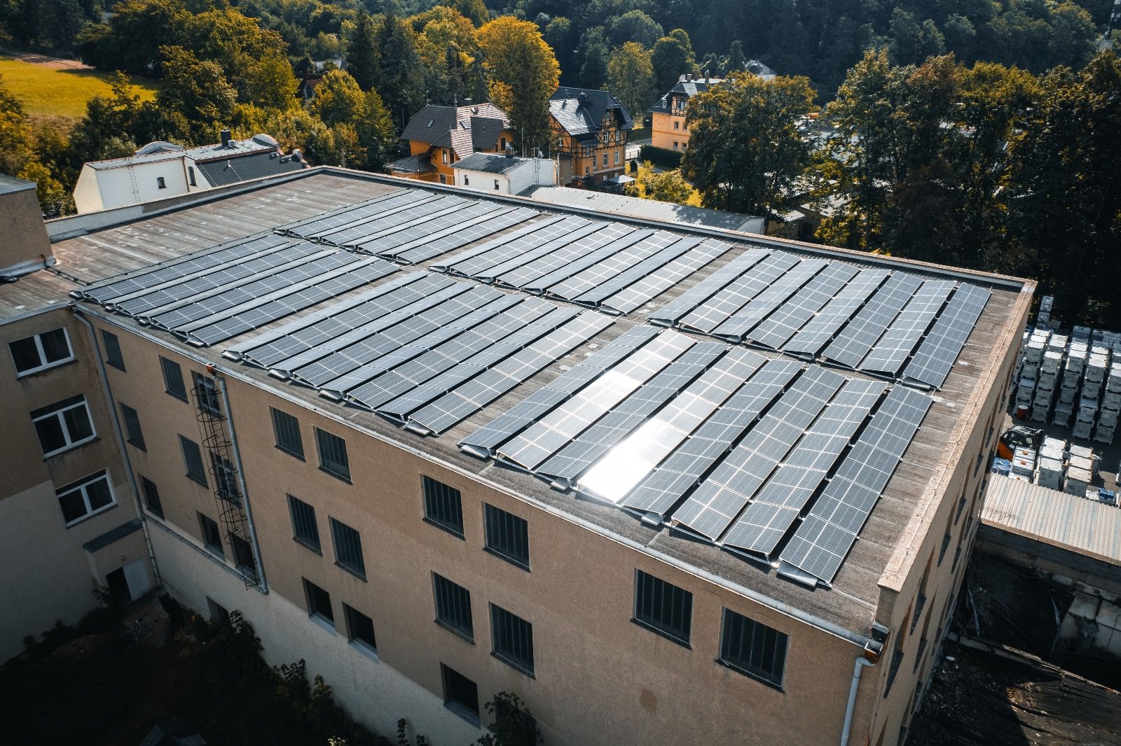 Photovoltaik für energieintensive Produktionsstätten